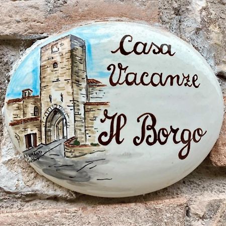 Casa Vacanze Il Borgo Gubbio Kültér fotó
