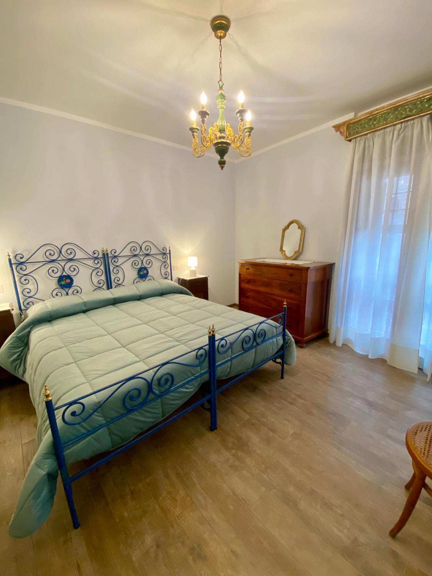 Casa Vacanze Il Borgo Gubbio Kültér fotó